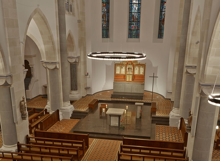 https://www.schmidt-leuchten.com/wp-content/uploads/2017/06/kirche-schmallenberg06_R_730x535.jpg